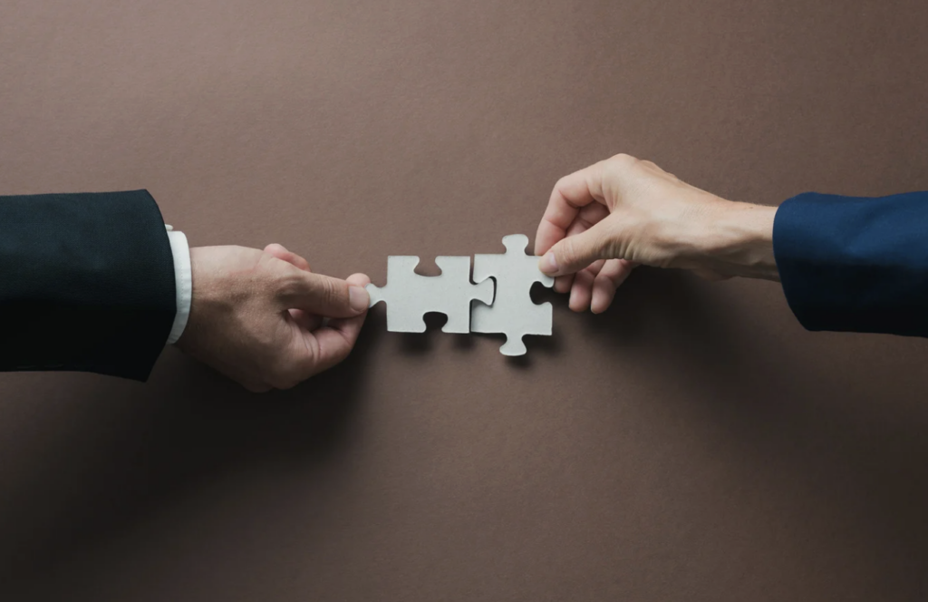 Ortaklığın Giderilmesi (İzaye-i Şüyu) Davasında Kabul Eden Davalının Yargılama Giderleri ve Vekâlet Ücretinden Sorumluluğu