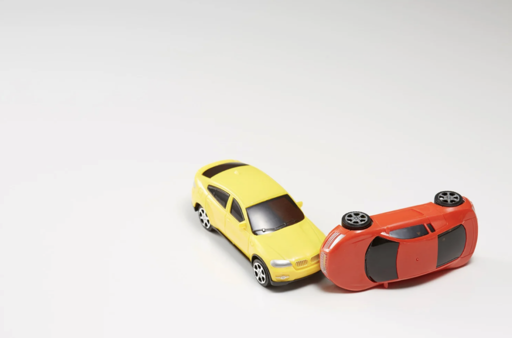 İş Kazası Niteliğindeki Darp Olaylarında Ceza Dosyasının Rücu ve Tazminat Davalarına Etkisi