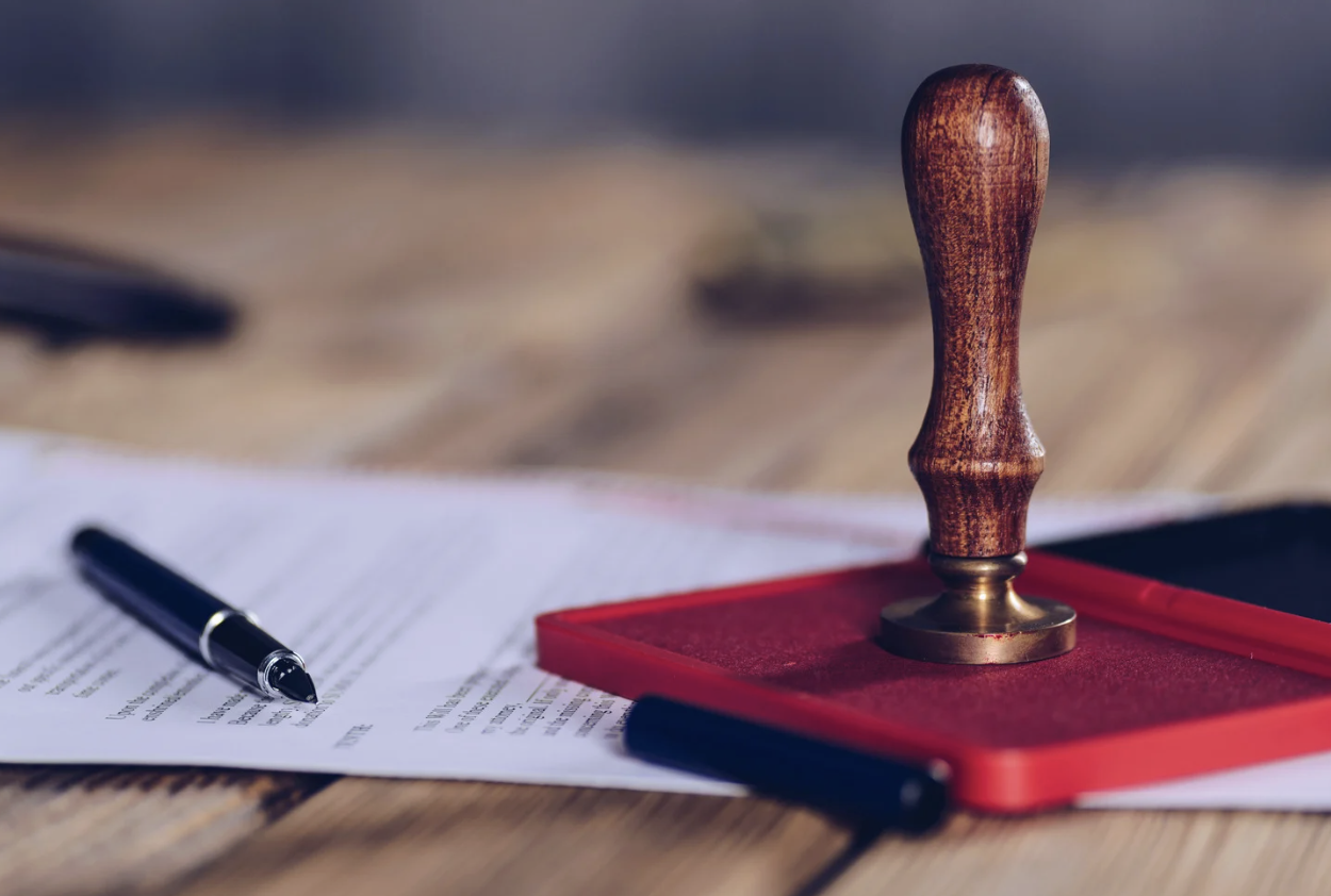 8 Maddede Kambiyo Senetlerine Özgü Takipte Asıl Borçlunun İmzaya İtirazının Kefil, Aval Veren Hakkındaki Takibe Etkisi