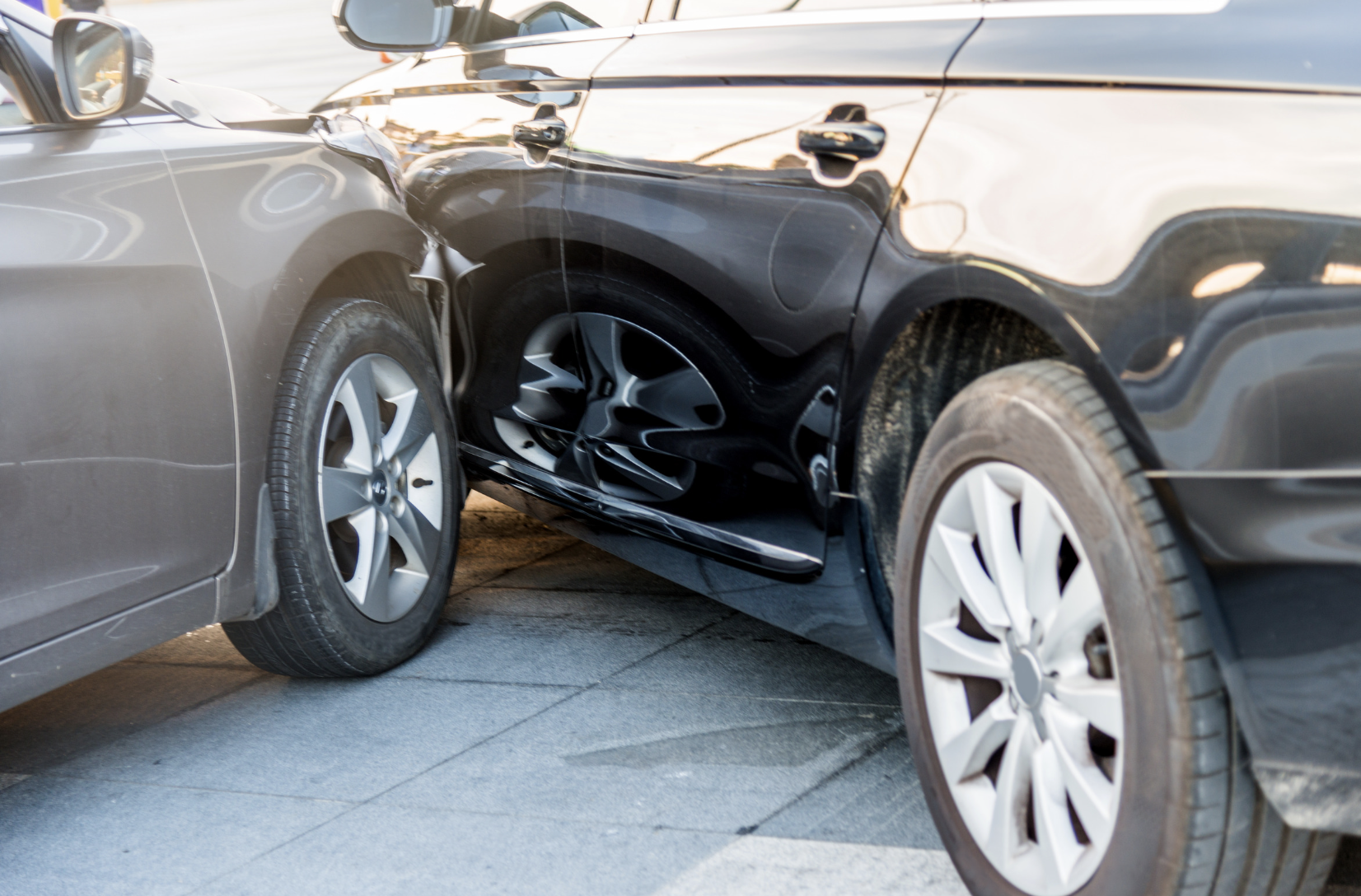 TCK m. 179/1 Trafik Güvenliğini Tehlikeye Sokma Suçunun Unsurları: Tehlike Suçu Mantığı, Alkol/Uyuşturucu Etkisi ve Somut Tehlike Kriteri