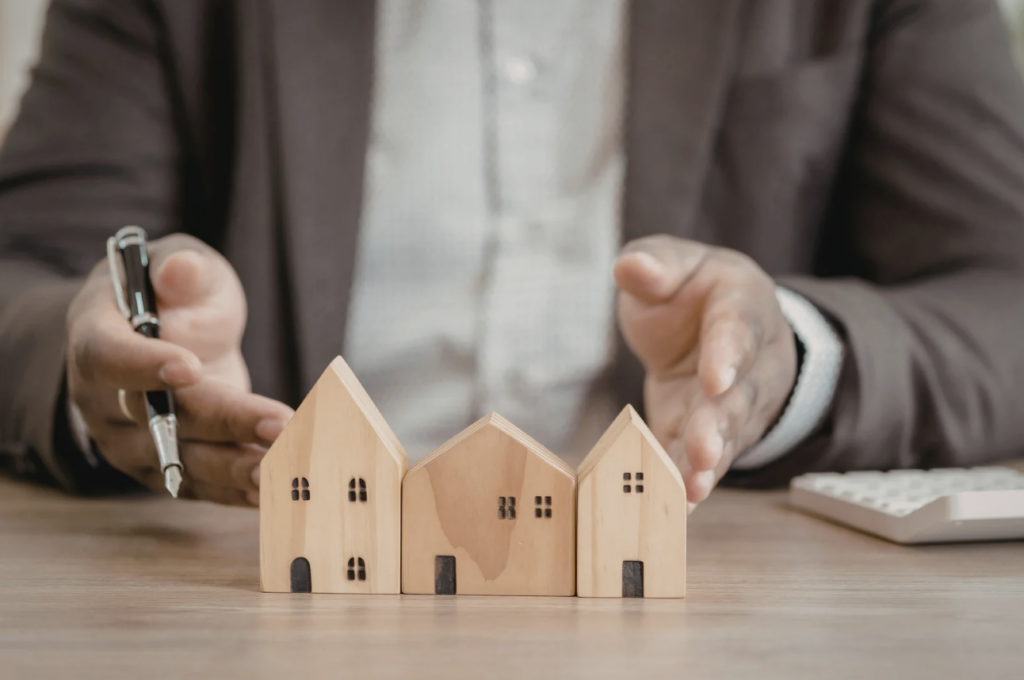 Miras Sözleşmesi Nedir? Şekil Şartları, İptal Sebepleri, Tapu ve Noter Süreçleri
